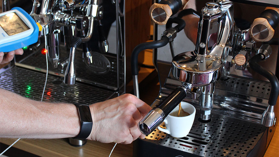 Espressozubereitung im Test der verschiedenen Maschinen